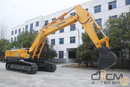 宜工CY330LC-8型液压挖掘机新品下线(图)