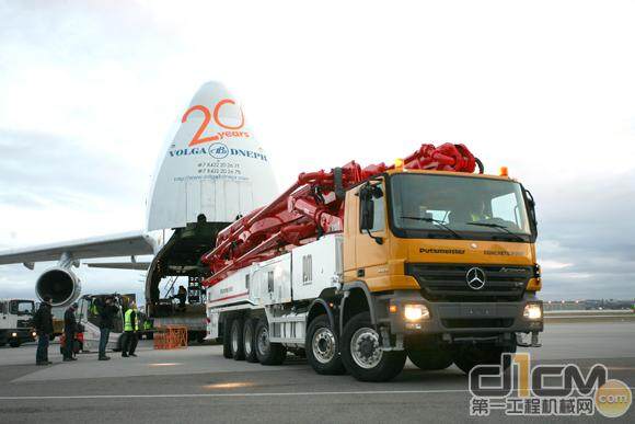 普茨迈斯特泵车空运到日本救援核电站
