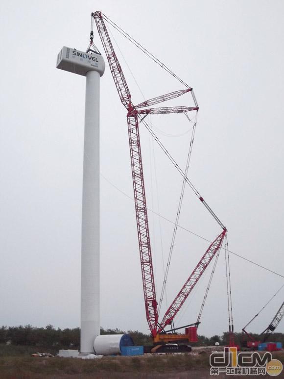 三一900吨履带起重机中国首台6.0MW风机吊装