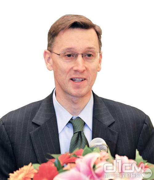 金利文 卡特彼勒中国投资有限公司董事长兼总裁