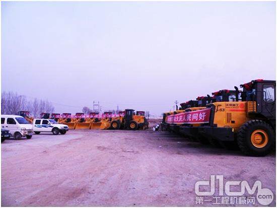 沃得重工15台装载机助力大庆市城市建设