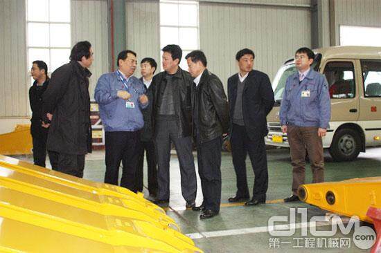 安徽省寿县党政代表团访问常林股份