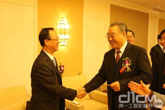 全国政协提案委员会副主任、中国机械工业联合会长王瑞祥会见钟默总裁