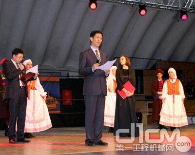徐坚大使在柳工周年庆典活动上致辞
