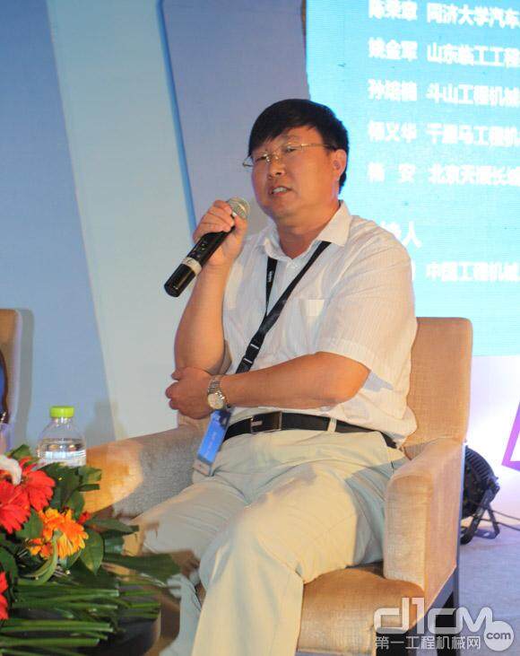 北京天顺长城液压科技有限公司副总经理杨安