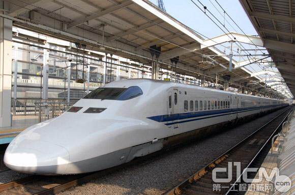 高铁运营拉动中国装备制造综合提升