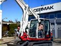 CERMAK 竹内 TB285 挖掘机的工作视频