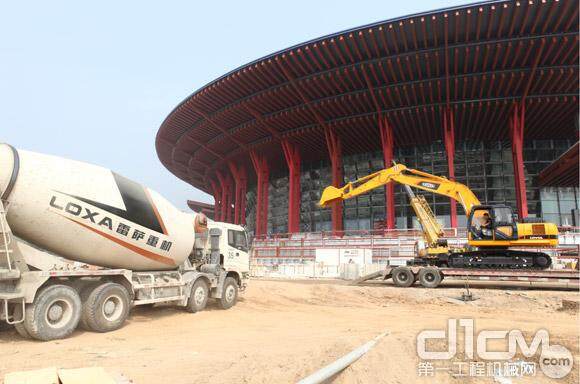福田汽车 雷萨泵送绿色装备助力APEC会议场馆建设