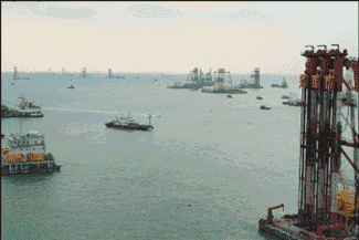 香港三跑施工海域上“四航固基”号与来自世界各地的水上DCM施工船