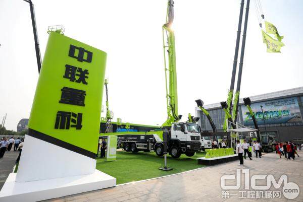 中联重科在北京展发布全新国六混凝土、工起新品