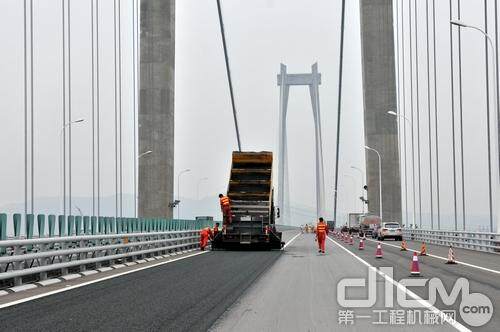 高远路业参建广州珠江黄埔大桥养护工程