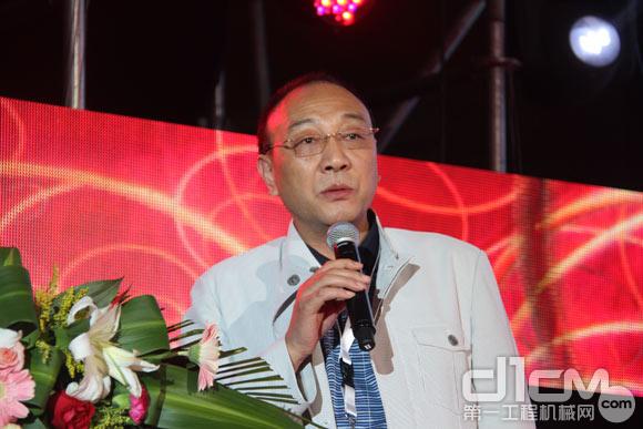 南京钢加工程机械实业有限公司董事长谢邦荣发表获奖感言