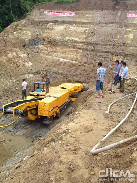 徐工煤矿掘进机首次应用于岩石隧道工程