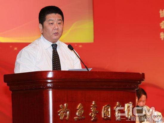 “第六届全国售后服务评价活动”于2013年9月8日在北京揭晓。上图为中联重科股份有限公司品牌部副部长刘鹏飞。