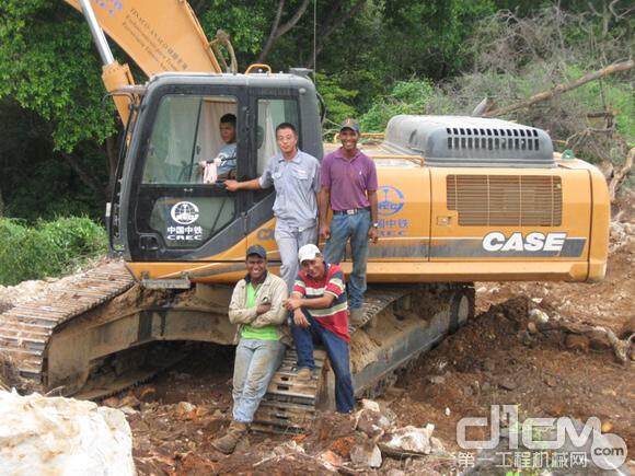 凯斯工程机械液压挖掘机在委内瑞拉