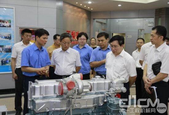 中国建设银行总行副行长庞秀生一行访问玉柴