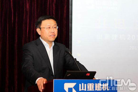 常务副总经理王鲁峰介绍生产运营情况