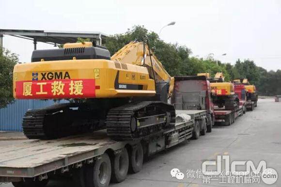 厦工增派大型挖掘机赶赴深圳滑坡抢险