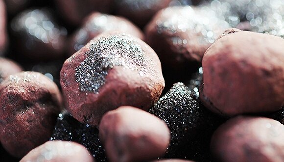 中国进口铁矿石2015年创新高 三大铁矿石巨头在华市场份额上升