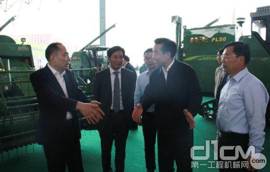 中联重科亮相第五届中南农机机电产品展