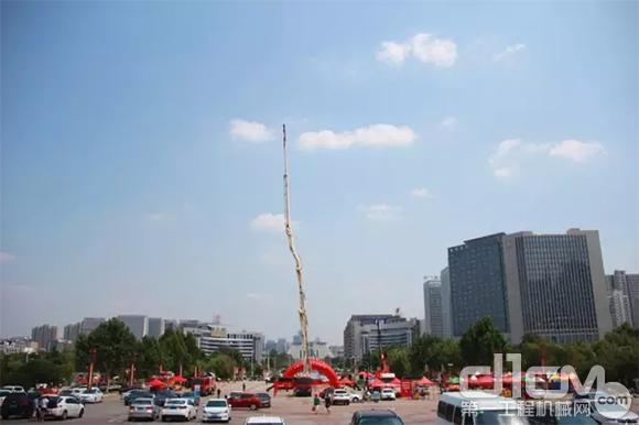 三一消防车亮相中国消防博览会 填补国内空白引关注