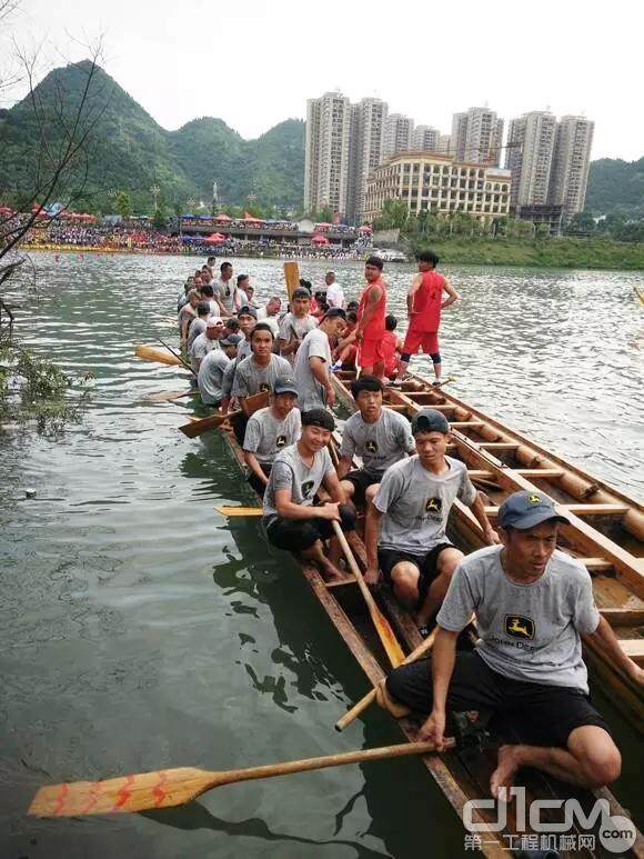 中国传统龙舟大赛，约翰迪尔赞助队伍获得优异成绩！