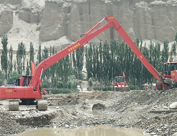 厦工参与新疆叶城滑坡泥石流救援（三）