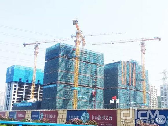 徐工塔机助力亚洲最大城市广场建设 卓越表现获好评！