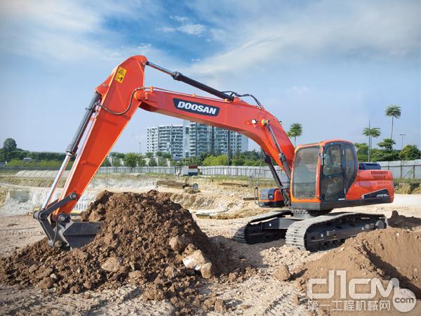 斗山新品C系列DX225LC-9C挖掘机
