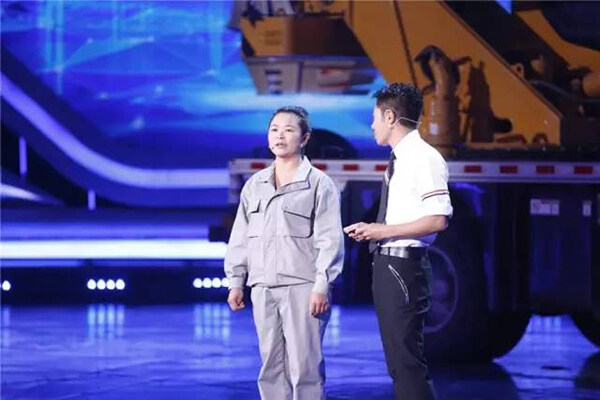 央视《挑战不可能》节目挑战者陕西汉中姑娘黄芳