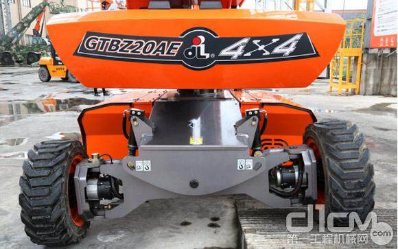 鼎力GTBZ20AE自行走曲臂式电池驱动地面作业平台