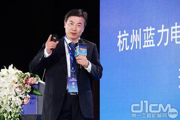 杭州蓝力电动科技有限公司董事长兼首席科学家龙小平