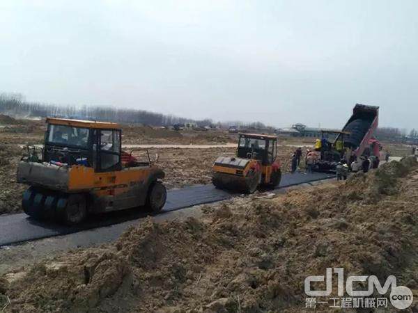 三一成套养护设备在安徽滁州市村村通公路项目中施工