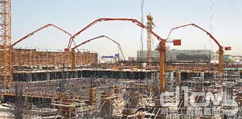 三一混凝土设备参与建设阿联酋迪拜塔