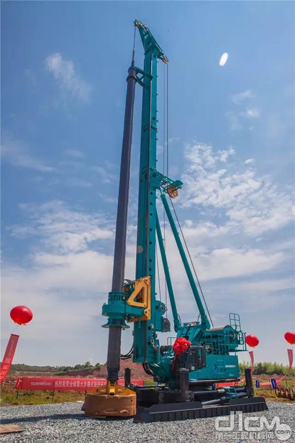全球最大步履式旋挖钻机SWDM600W