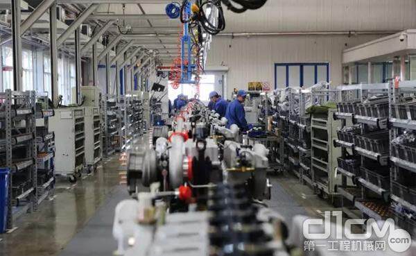 潍柴西港新能源 公司天然气动力生产线