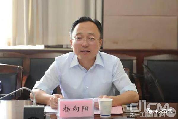 西筑公司董事长、党委书记、总经理 杨向阳