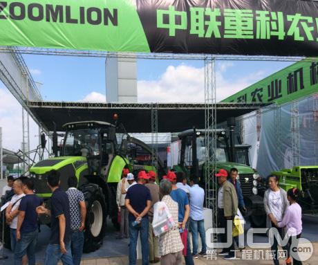 中联重科多款高端农机亮相新疆农业机械博览会