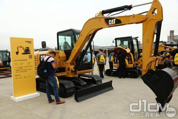 Cat 305.5E2小挖