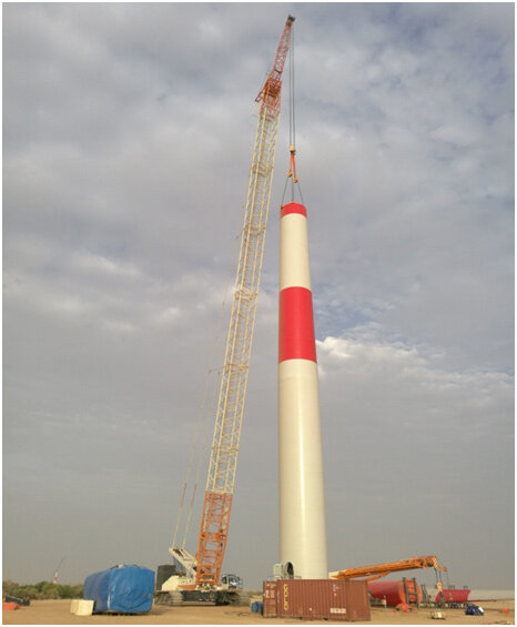 QUY500履带起重机正在风电项目现场施工