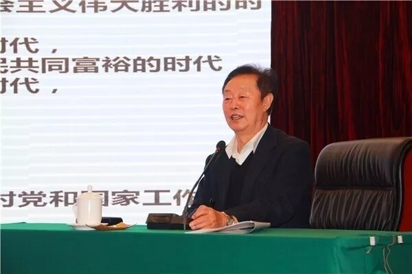 全国著名质量管理专家、中国机械工业质量管理协会特别专家顾问、北京工业大学经济与管理学院教授、博士生导师韩福荣做了《创新与质量提升》专题讲座