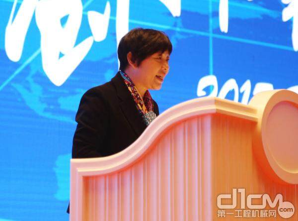 临沂市副市长张玉兰致辞，并对山东临多年来的品牌建设，给予了肯定。