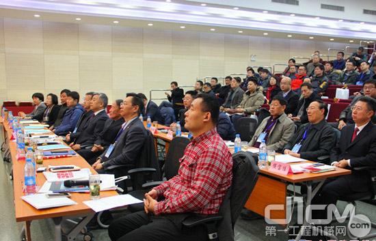 2017年中国工程机械工业协会用户工作委员会年会现场