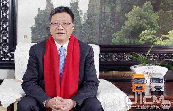 “2017年十大重庆经济年度人物”揭晓 上汽红岩总司理楼建平声誉上榜