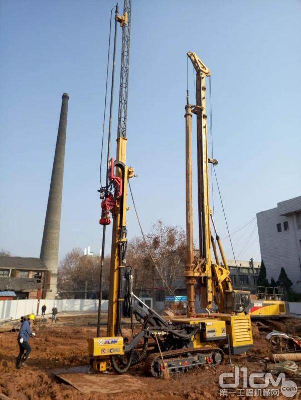 徐工XMZ120锚杆钻机及XR360旋挖钻机在景德镇联合施工