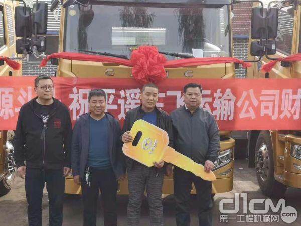 10月22日，10台天然气汉马H7成功交付山西古交三江晶峰汽运公司