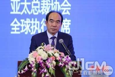 亚太总裁协会(APCEO)全球执行主席郑雄伟出席北京新闻发布会