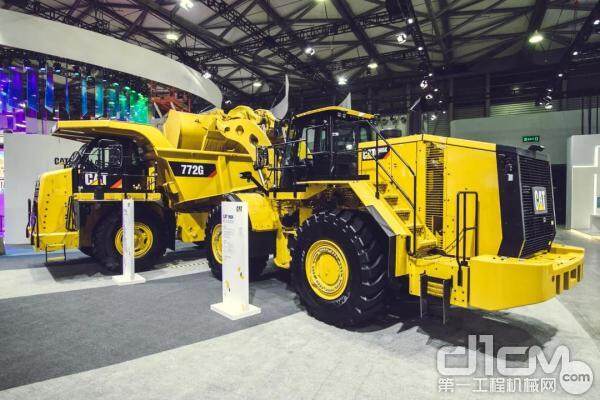专为矿山严苛工况设计的CAT® 986K大型轮式装载机