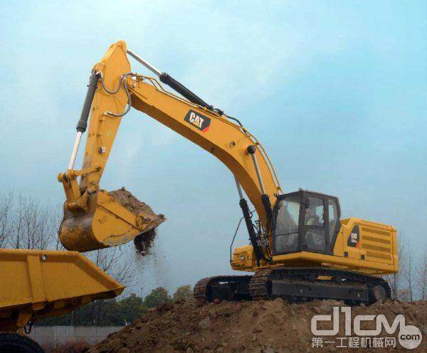 CAT336挖掘机大臂、小臂