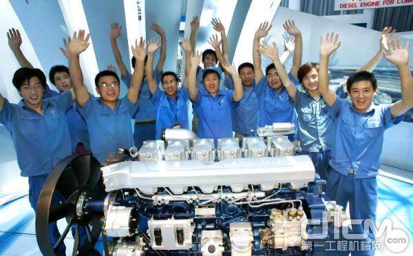 2005年，蓝擎发动机诞生